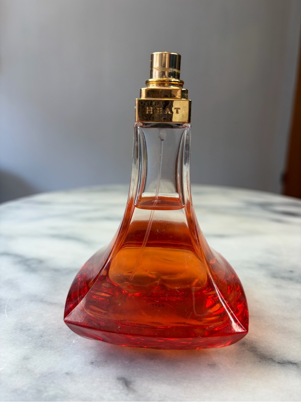Beyonce Heat Rush Perfume By  BEYONCE  FOR WOMEN 100ML EAU DE TOILETTE - Picture 2 of 4